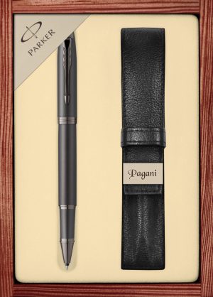 Zestaw pióro kulkowe Parker IM Professionals Monochrome z etui Pagani w ekskluzywnej drewnianej kasetce